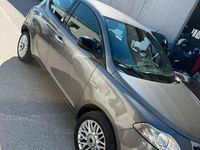 Usata Lancia Ypsilon 80 CV (58 kW) 2013 Utilitaria