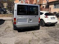 Usado Ford Transit 125 CV (91 kW) 2002 Gris Monovolumen