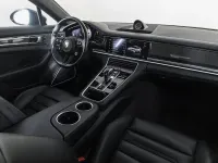 Usata Porsche Panamera 4 Platinum Edition 2023 Verde aventurine metallizzato Utilitaria