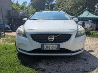 Usata Volvo V40 Momentum 114 CV (83 kW) 2012 Utilitaria