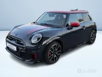 Usata Mini John Cooper Works 231 CV (169 kW) 2025 Grigio Utilitaria