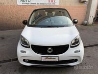 Usata Smart ForFour Prime 71 CV (52 kW) 2015 Bianco Utilitaria