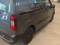 Usata Peugeot Partner 90 CV (66 kW) 2015 Verde Monovolume