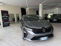 Usata Renault Clio V Techno 91 CV (66 kW) 2025 Argento metallizzato Berlina
