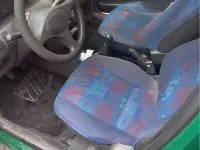 Usata Fiat Punto 54 CV (39 kW) 1998 Verde Berlina