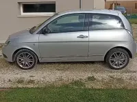 Usata Lancia Ypsilon 60 CV (44 kW) 2011 Utilitaria