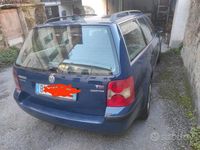Usata VW Passat 130 CV (95 kW) 2002 Blu Station wagon