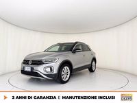 Usata VW T-Roc Life 116 CV (85 kW) 2024 Pyrit silver metallizzato nero SUV