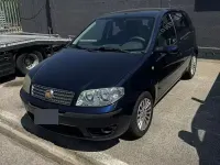 Usata Fiat Punto Classica 69 CV (50 kW) 2009 Bluazzurro Utilitaria