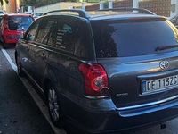 Usata Toyota Avensis 177 CV (130 kW) 2007 Blu Station wagon