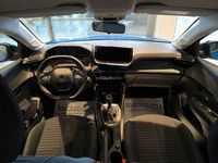 Usata Peugeot 208 Active 101 CV (74 kW) 2024 Blu/azzurro Utilitaria