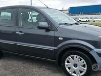 Usata Ford Fusion 80 CV (58 kW) 2010 Grigio Berlina