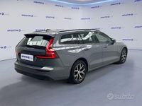 Usata Volvo V60 197 CV (144 kW) 2023 Gray Station wagon
