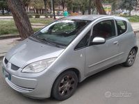 Usata Mitsubishi Colt 95 CV (69 kW) 2005 Grigio Utilitaria