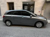 Usata Mercedes B180 Executive 109 CV (80 kW) 2015 Grigio Utilitaria