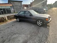 Usata Mercedes 190 75 CV (55 kW) 1992 Grigio Berlina