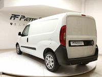 Usata Fiat Doblò 105 CV (77 kW) 2019 Bianco Monovolume