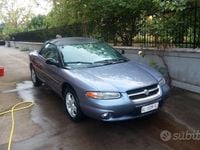 Usata Chrysler Stratus 133 CV (97 kW) 1997 Grigio Cabrio