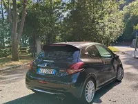 Usata Peugeot 208 GTi 200 CV (147 kW) 2015 Nero Utilitaria