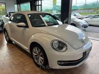 Usata VW Beetle Design 105 CV (77 kW) 2013 Bianco Utilitaria