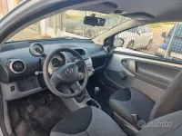 Second-hand Toyota Aygo 68 CP (50 kW) 2008 Gri Hatchback