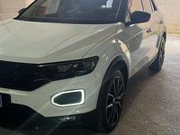 Usata VW T-Roc 150 CV (110 kW) 2019 Bianco SUV