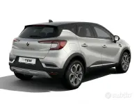 Usata Renault Captur Intens 101 CV (74 kW) 2023 Grigio SUV