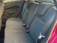 Usata Ford Fiesta 96 CV (70 kW) 2012 Rosso Berlina