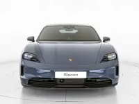 Nuova Porsche Taycan Performance Package 319 kW (435 CV) 2026 Pale blue metallizzato Berlina
