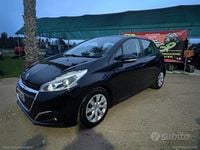 Usata Peugeot 208 Active 68 CV (50 kW) 2015 Utilitaria