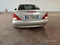 Usata Mercedes SLK200 163 CV (119 kW) 2000 Argento Cabrio
