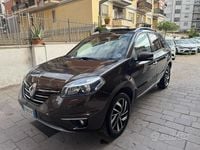 Usata Renault Koleos Luxe 175 CV (128 kW) 2015 Marrone SUV