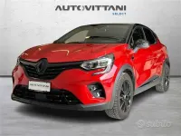 Usata Renault Captur Rive Gauche 143 CV (105 kW) 2022 Rosso SUV