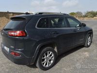 Usata Jeep Cherokee 140 CV (102 kW) 2016 Grigio SUV