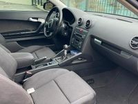 Usata Audi A3 140 CV (102 kW) 2006 Blu Utilitaria