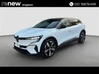 Używany Renault Megane E-Tech Techno 161 kW (220 KM) 2022 Biały Sedan/Limuzyna