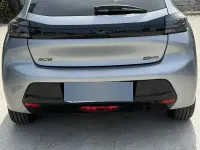 Usata Peugeot 208 101 CV (74 kW) 2024 Grigio Utilitaria