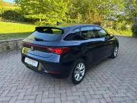 Begagnad Seat Leon Style 116 HK (85 kW) 2022 Blå Sedan