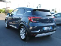 Usata Renault Captur Techno 143 CV (105 kW) 2022 Blu/azzurro SUV