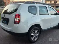 Usata Dacia Duster 109 CV (80 kW) 2016 Bianco SUV