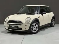 Usata Mini ONE Seven 90 CV (66 kW) 2006 Beige Utilitaria