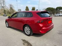 Usata Opel Astra Edition 110 CV (80 kW) 2023 Rosso Utilitaria