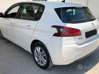 Usata Peugeot 308 Business-Line 100 CV (73 kW) 2018 Bianco Berlina