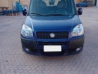 Usata Fiat Doblò 120 CV (88 kW) 2009 Blu Monovolume