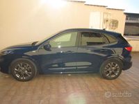 Usata Ford Kuga 120 CV (88 kW) 2022 Blu SUV