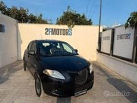 Usata Lancia Ypsilon Silver 95 CV (69 kW) 2015 Nero Utilitaria