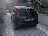 Usata Ford Fiesta Titanium 68 CV (50 kW) 2007 Marrone Utilitaria