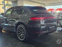 Usata Porsche Macan 354 CV (260 kW) 2021 Grigio scuro SUV