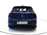 Usata VW Golf VIII Life 116 CV (85 kW) 2025 Blu azzurro Berlina