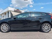 Usata Volvo V40 Business Edition 120 CV (88 kW) 2016 Nero Berlina